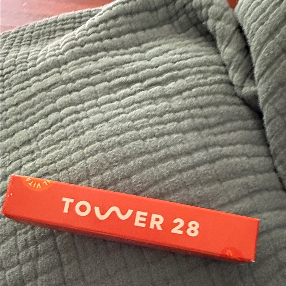 NIB Tower 28 Juicebalm Vegan Tinted Lip Product